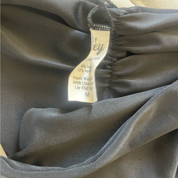 Salty Honey Squish Bottoms - Picture 3 of 3